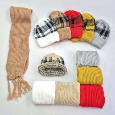 کلاه و شالگردن چهارخونه ۲۰۰۶۴